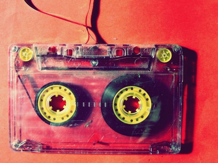 Compact casette