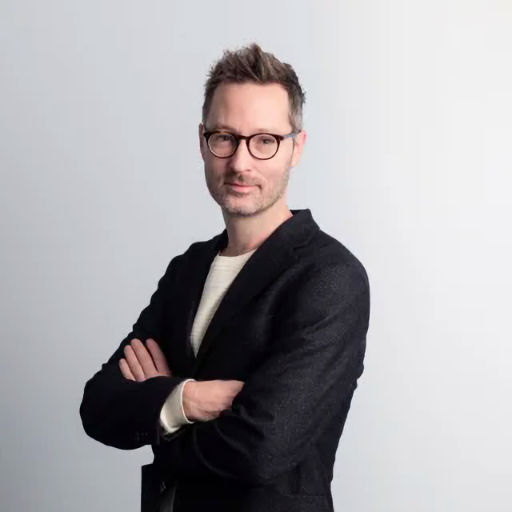 Stefan Larsson